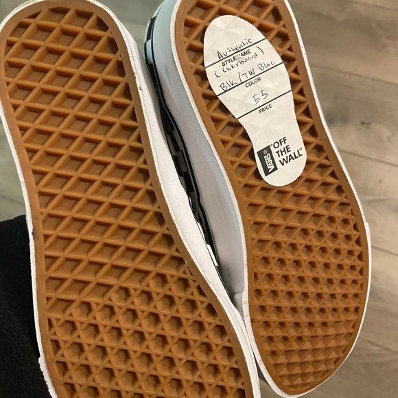 Black and White checkered vans - Picture 3 of 5